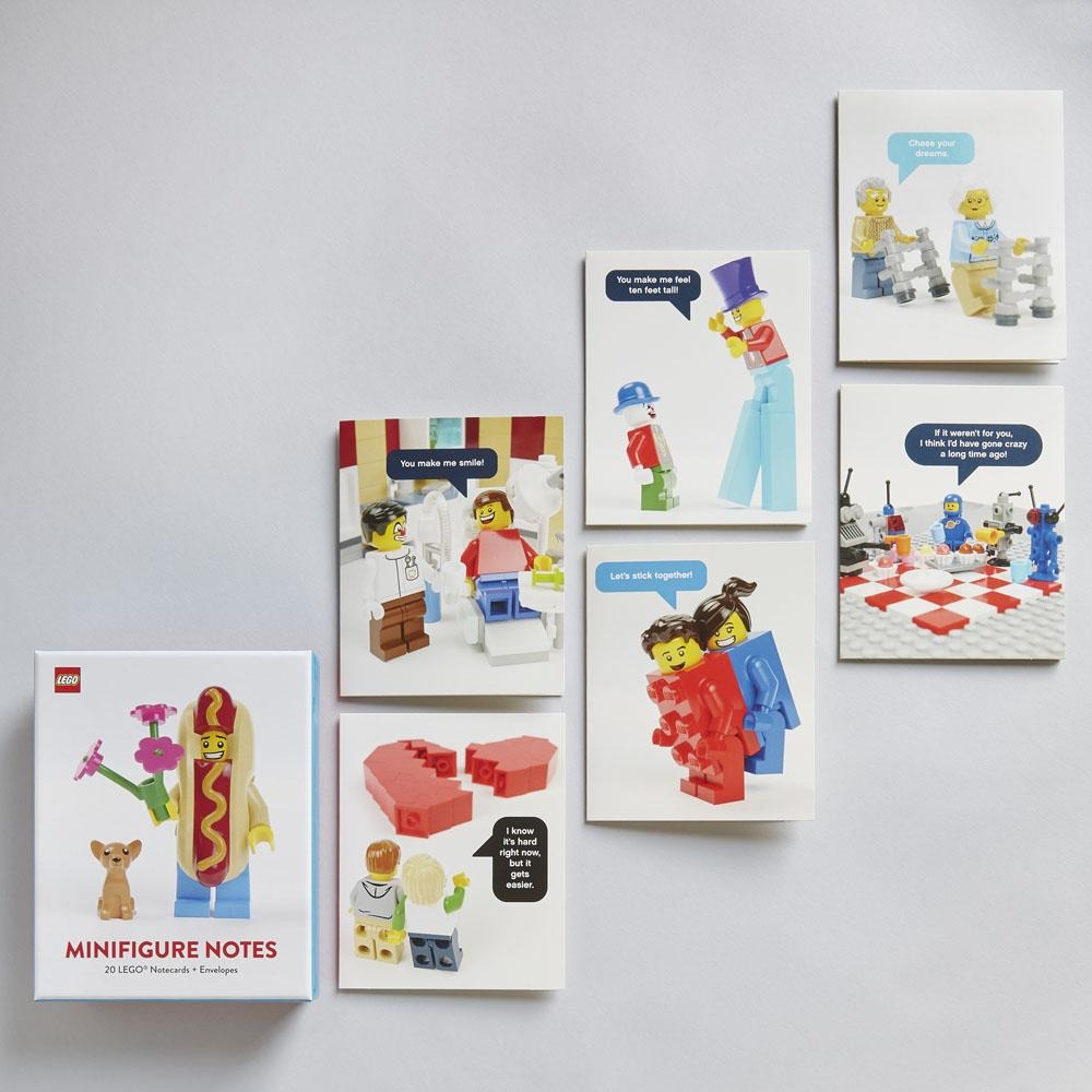 Lego« Minifigure Notes: 20 Notecards and Envelopes