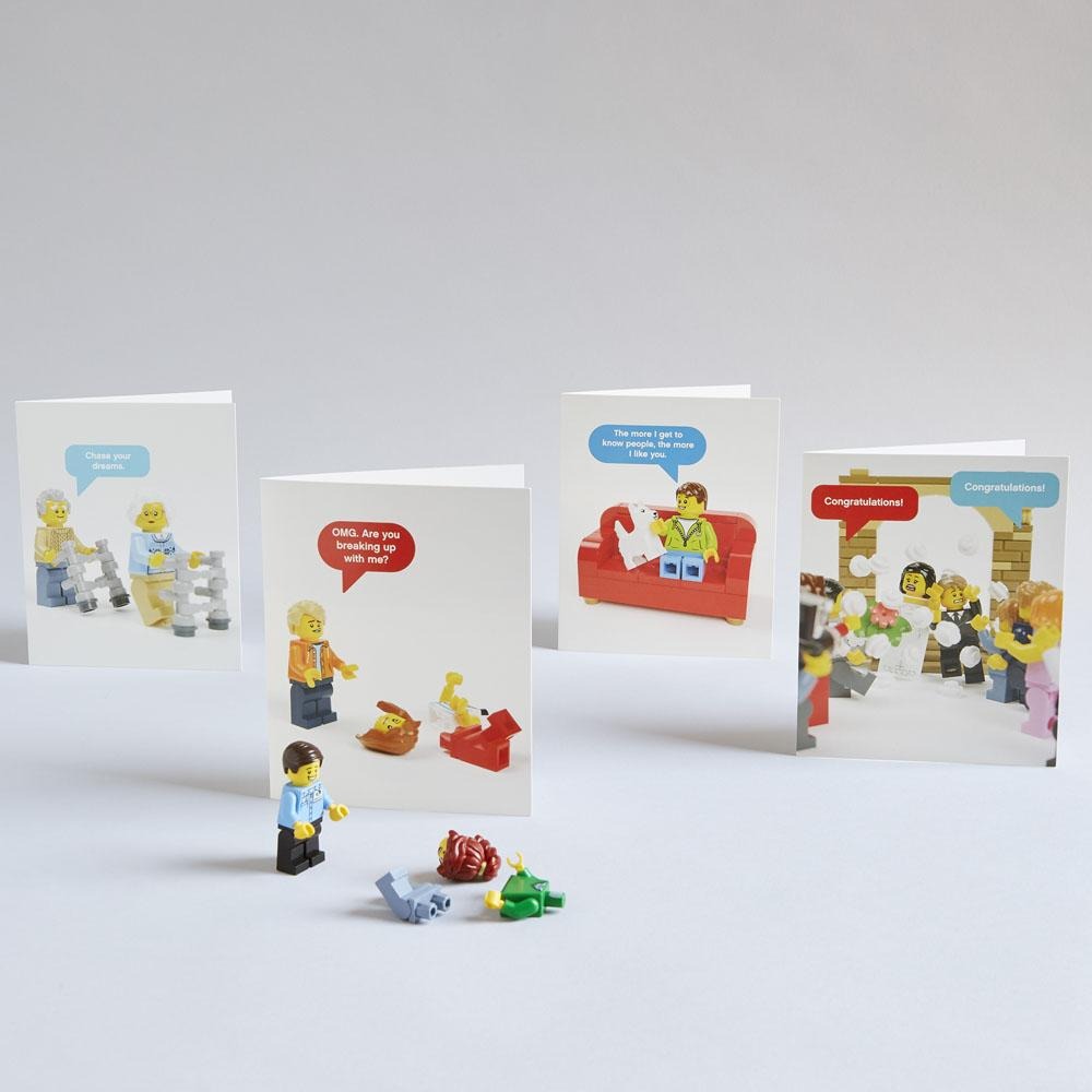 Lego« Minifigure Notes: 20 Notecards and Envelopes