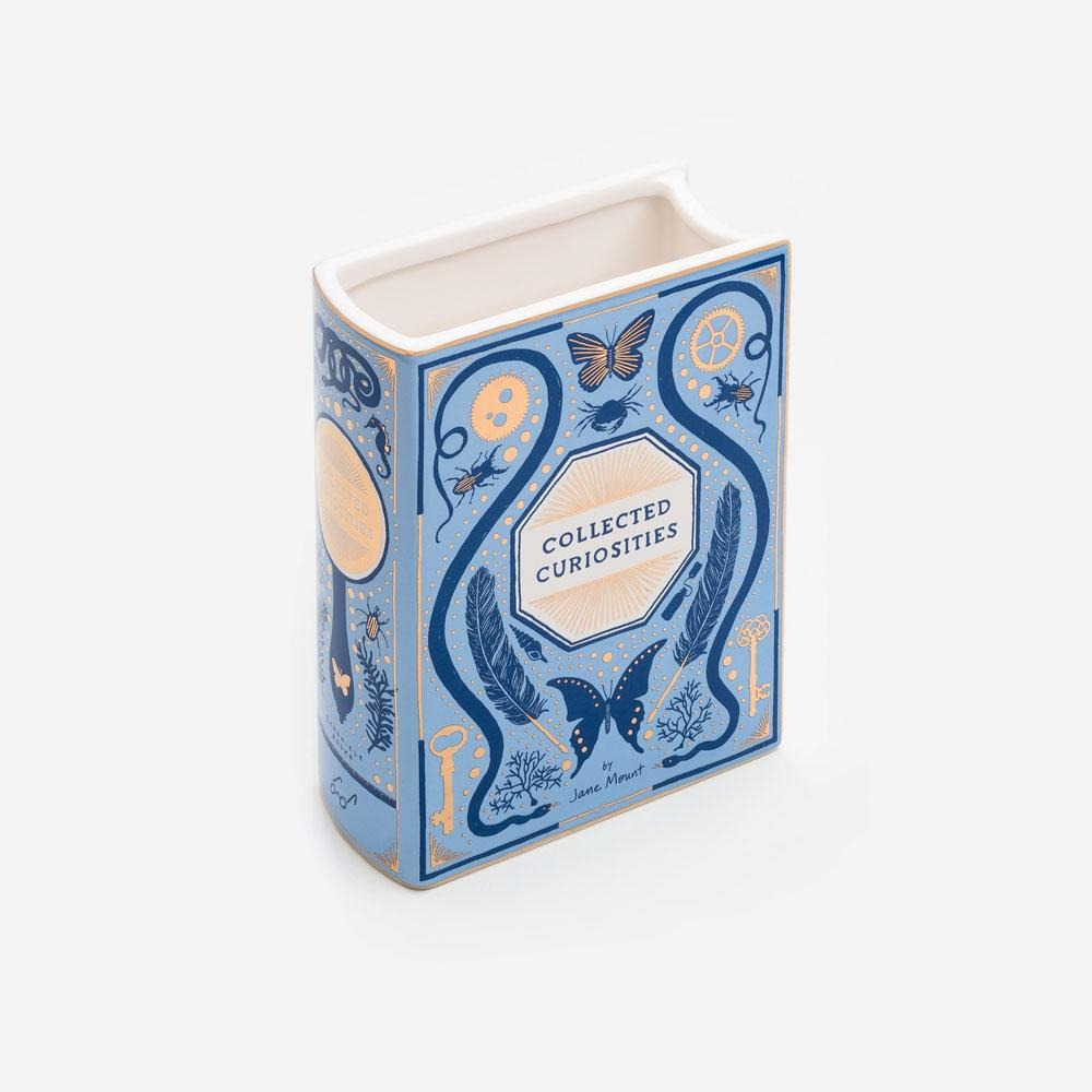 Bibliophile Vase 2