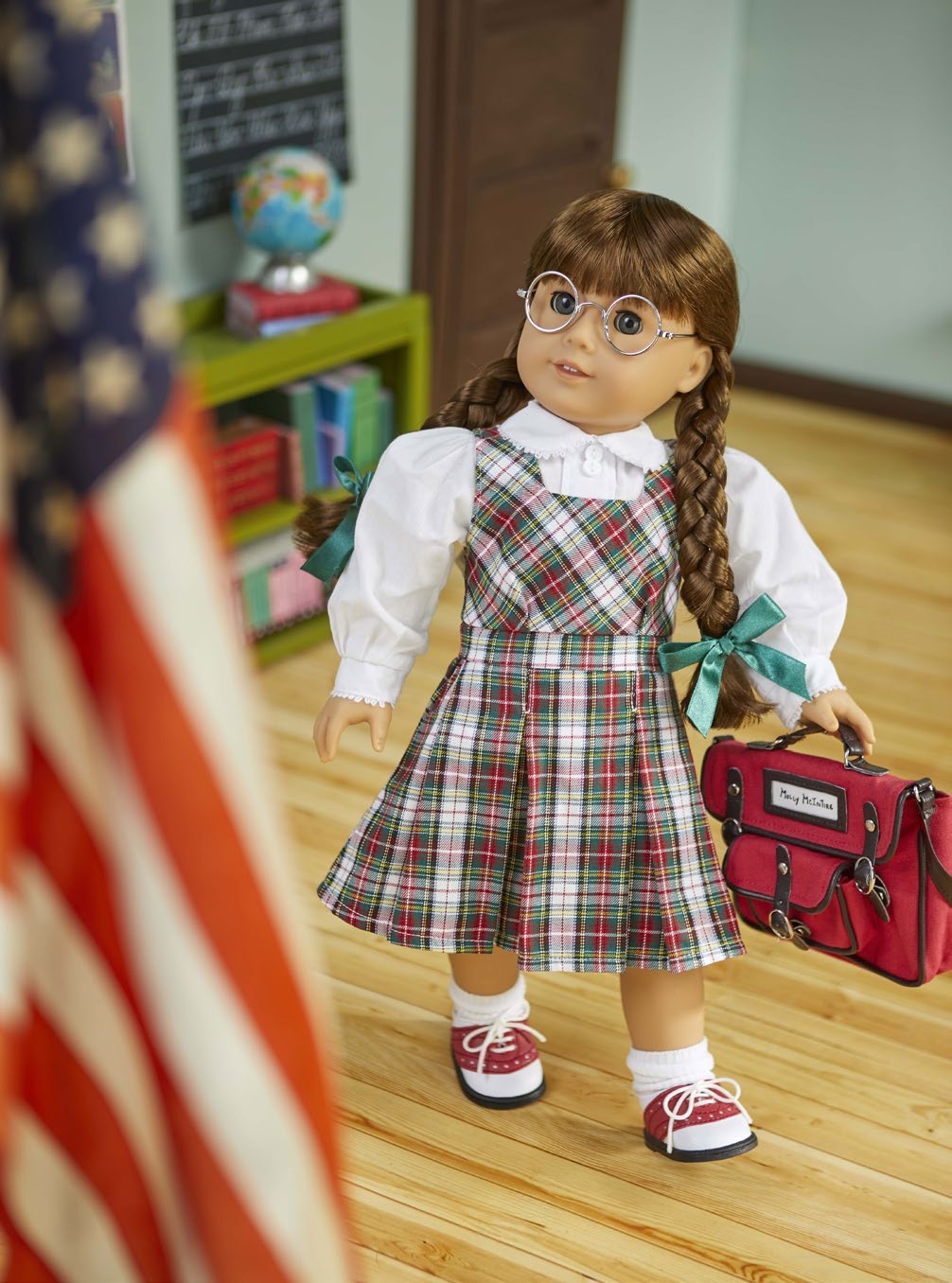 American Girl: 30 Postcards